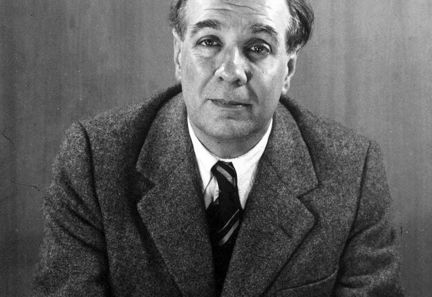 The Garden of Forking Paths - Short story by Jorge Luis Borges