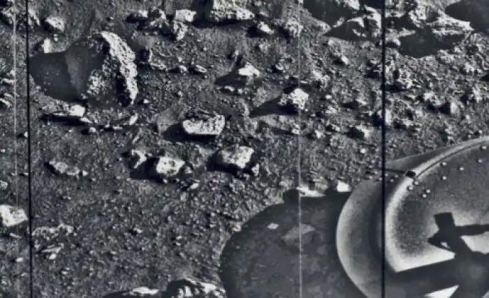 اولین عکس از مریخ ۱۹۷۶ | First photo from Mars 1976