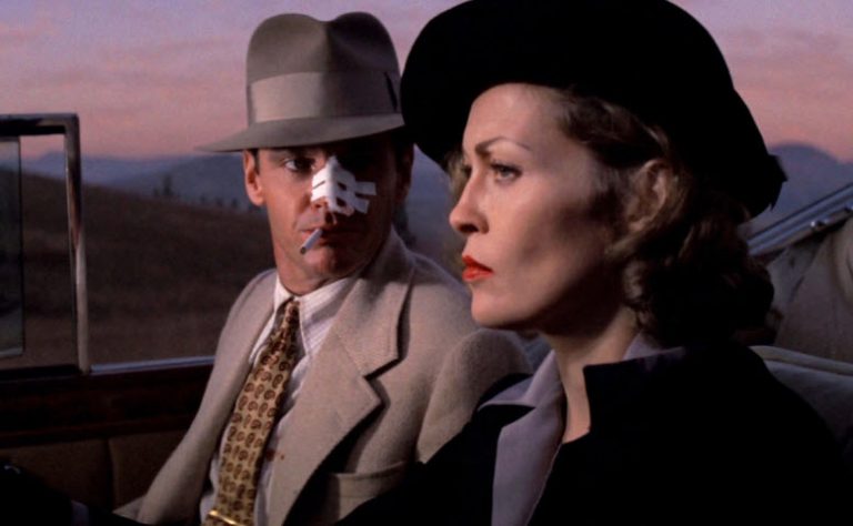 فیلم محله چینی‌ها - Chinatown 1974 - نقد و داستان و بررسی