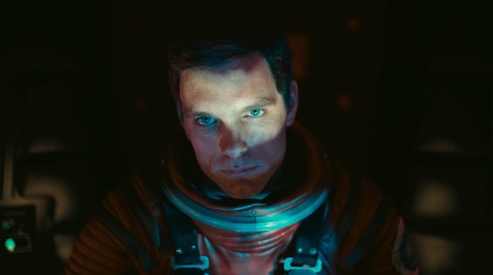 فیلم 2001: اودیسهٔ فضایی - نقد، خلاصه داستان و تحلیل - 2001: A Space Odyssey
