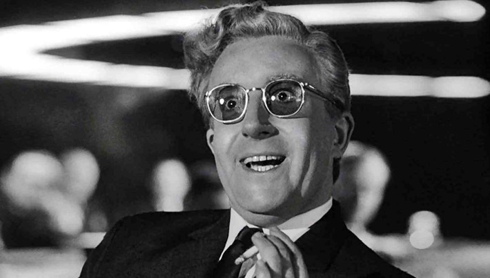 فیلم دکتر استرنج لاو - نقد، خلاصه داستان و تحلیل - Dr. Strangelove 1964
