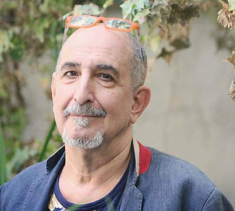 فرهاد آئیش