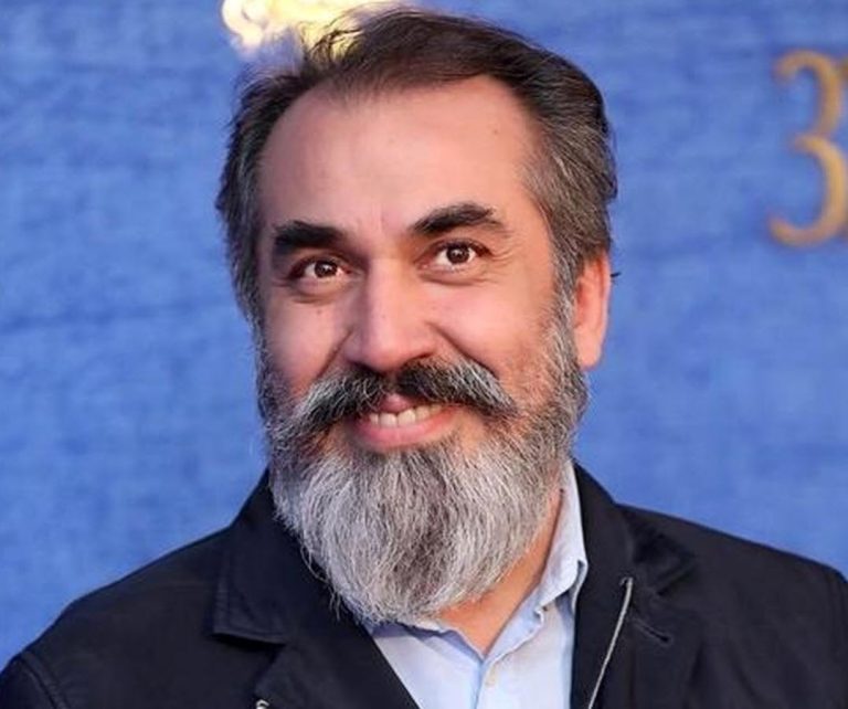 سیامک انصاری