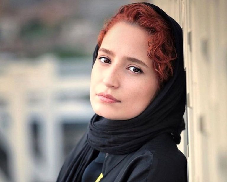 نگار جواهریان