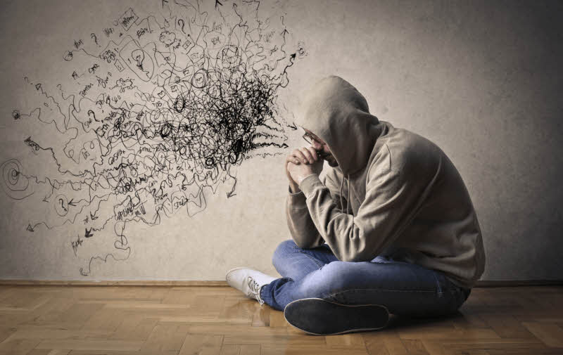 چرا همش فکرای منفی میکنم