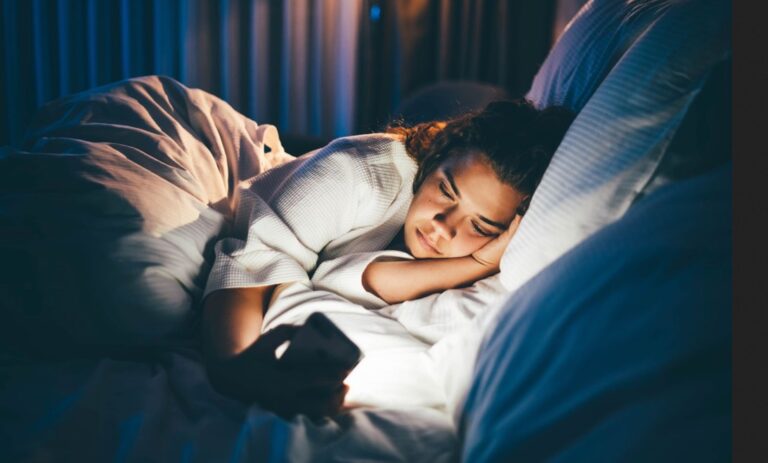 چرا نمی‌توانم بخوابم؟