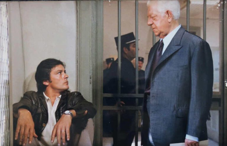 فیلم "Two Men in Town" (1973)