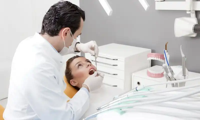 پزشکی در حال فعالیت دندنپزشکی