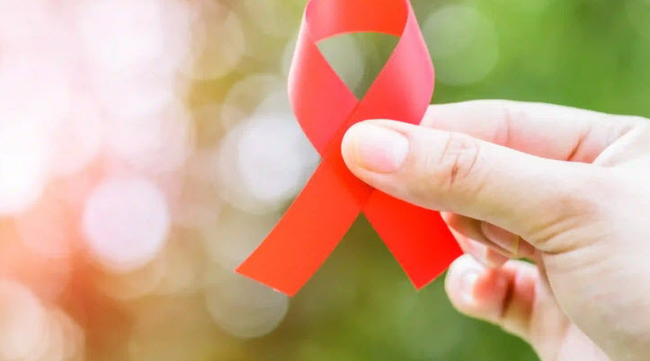عفونت با HIV و بیماری ایدز