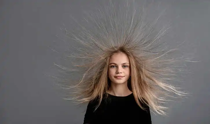 الکتریسیتهٔ ساکن چیست و چه تأثیری بر زندگی روزمره ما دارد؟