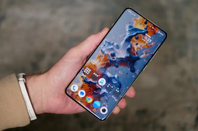 بررسی OnePlus 13