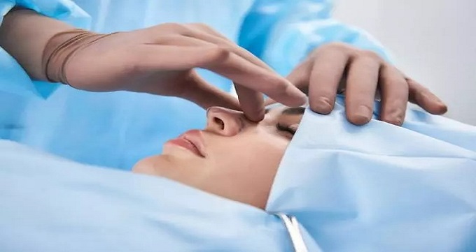 راهکارهای مدیریت هزینه جراحی بینی ترمیمی
