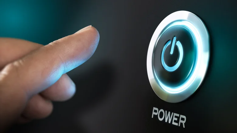 هر چند وقت یکبار باید کامپیوتر را ری استارت کنیم؟